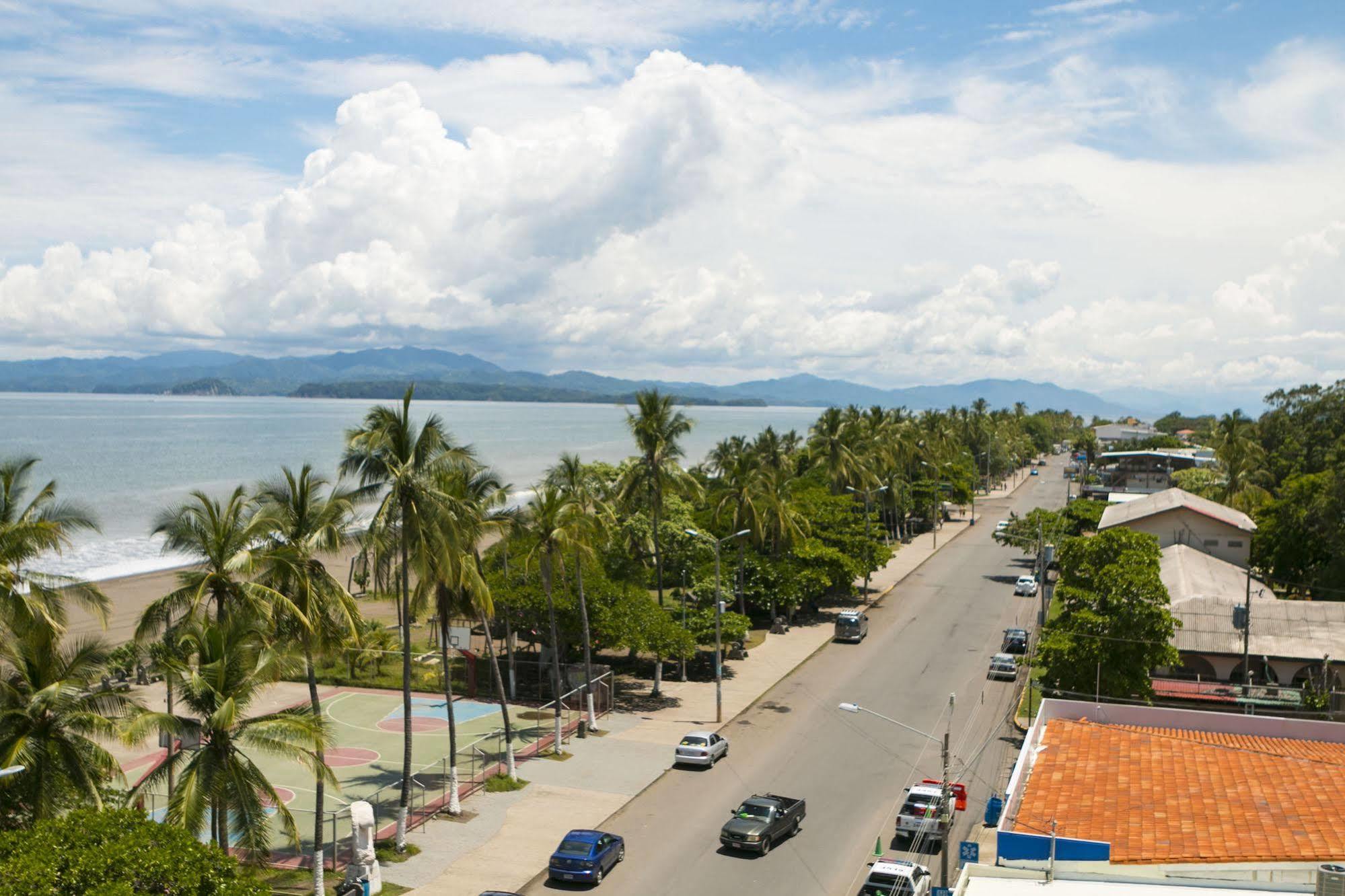 Hotel Puntarenas Beach Exteriör bild